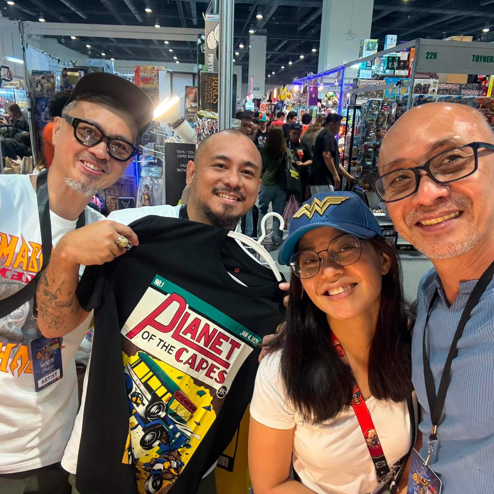 Ali Mall Jeepney Tee